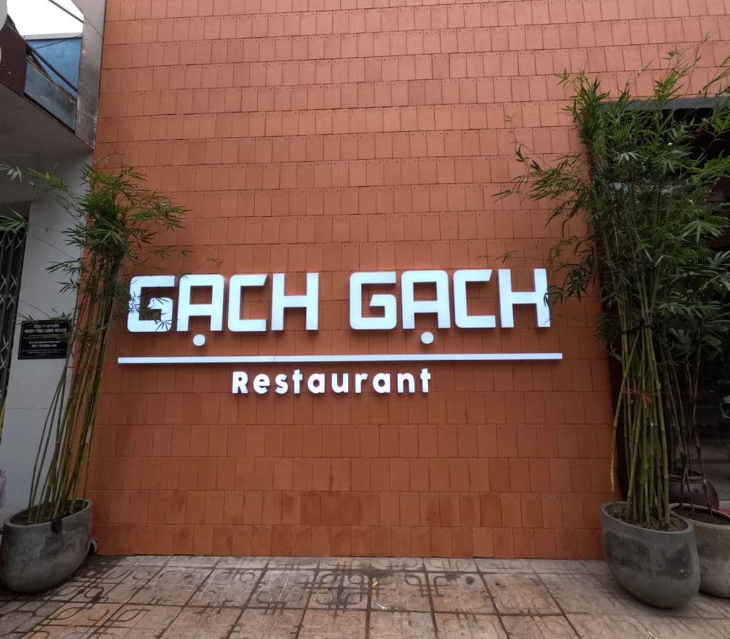 Bếp GẠCH GẠCH